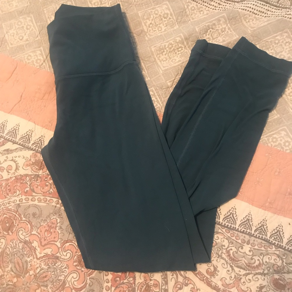 Lululemon  Align crop leggings